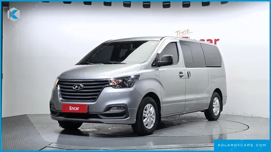 HYUNDAI STAREX VAN 5-SEATER