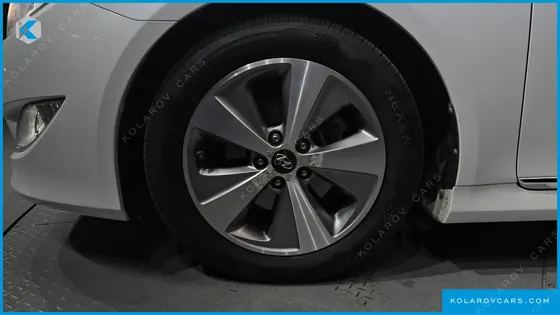 HYUNDAI SONATA 2.0