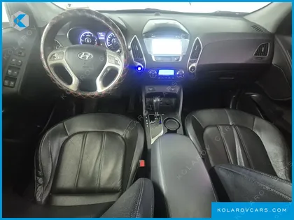 HYUNDAI TUCSON DIESEL 2WD LX20