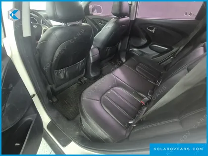 HYUNDAI TUCSON DIESEL 2WD LX20