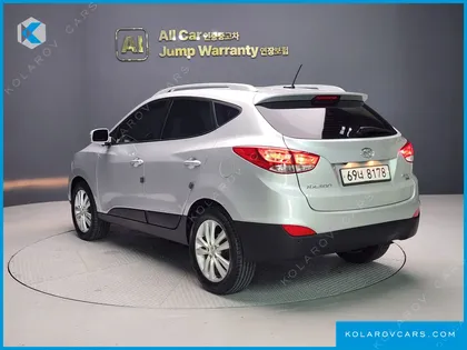 HYUNDAI TUCSON DIESEL 2WD LX20