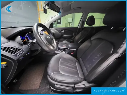 HYUNDAI TUCSON DIESEL 2WD LX20