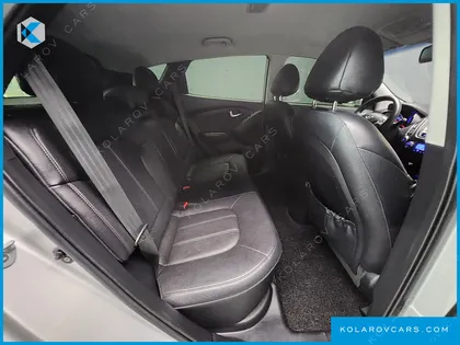 HYUNDAI TUCSON DIESEL 2WD LX20