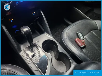 HYUNDAI TUCSON DIESEL 2WD LX20