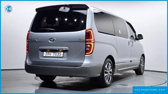 HYUNDAI STAREX URBAN 9-SEATER