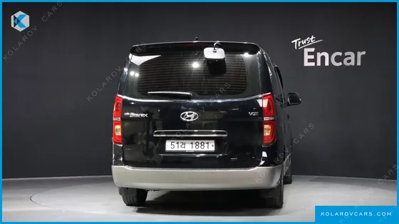 HYUNDAI STAREX URBAN 9-SEATER