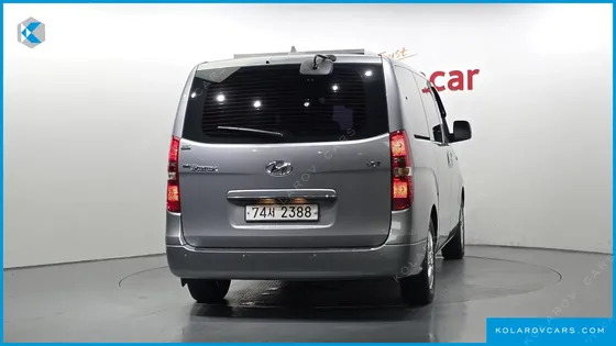 HYUNDAI STAREX CAMPING CAR