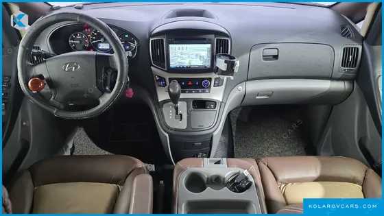 HYUNDAI STAREX CAMPING CAR