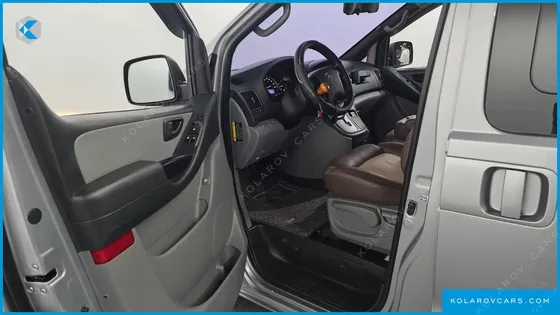 HYUNDAI STAREX CAMPING CAR