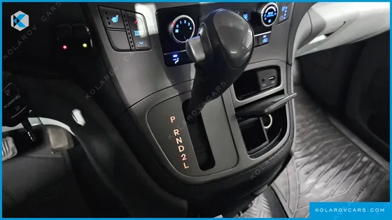 HYUNDAI STAREX SCHOOL BUS LPI