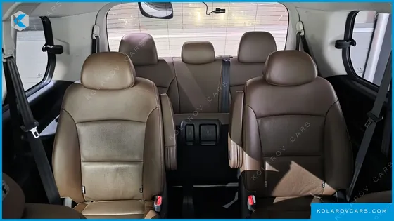 HYUNDAI STAREX URBAN 9-SEATER