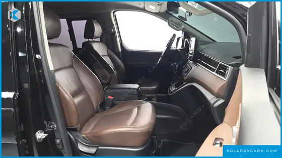 HYUNDAI STAREX URBAN 9-SEATER