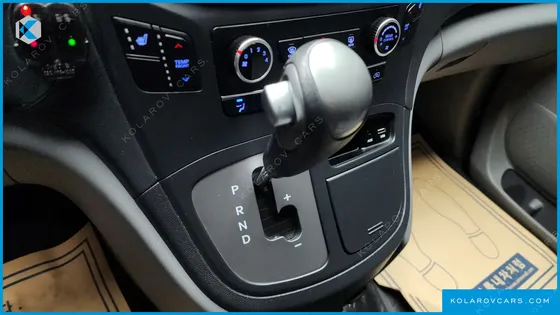 HYUNDAI STAREX SCHOOL BUS