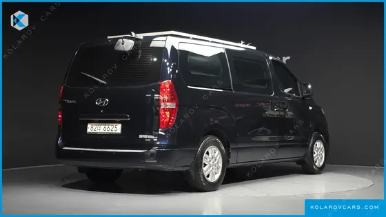 HYUNDAI STAREX VAN 3-SEATER