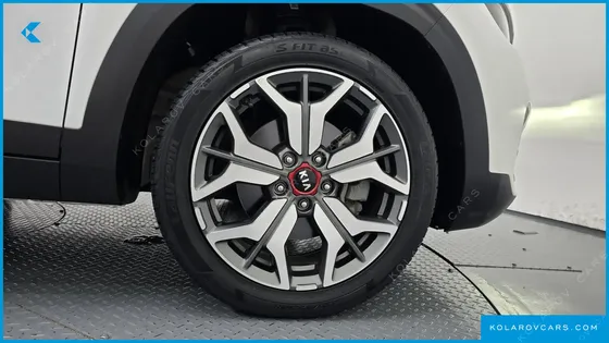KIA SELTOS GASOLINE 1.6 TURBO 2WD