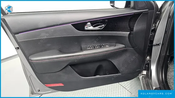 KIA K3 5DOOR GT PLUS