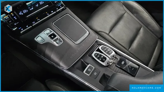 HYUNDAI GRANDEUR EXCLUSIVE