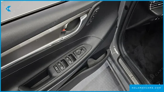 HYUNDAI GRANDEUR EXCLUSIVE