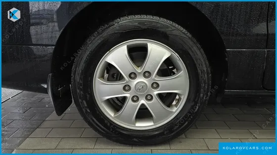 HYUNDAI STAREX WAGON 12-SEATER