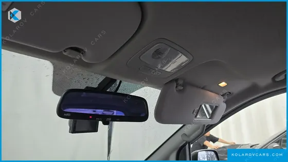 HYUNDAI STAREX WAGON 12-SEATER