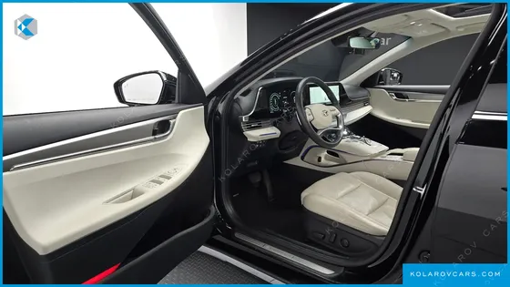 HYUNDAI GRANDEUR LE BLANC
