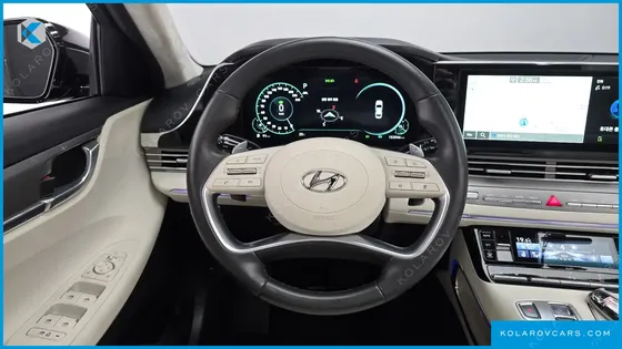 HYUNDAI GRANDEUR LE BLANC