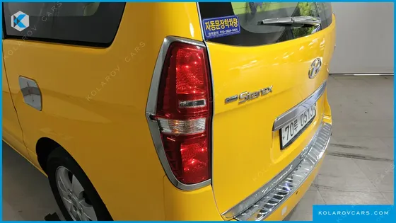 HYUNDAI STAREX SCHOOL BUS