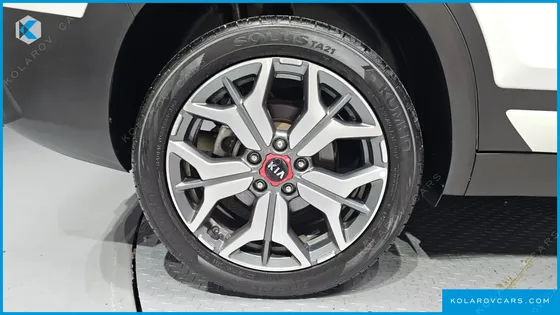 KIA SELTOS GASOLINE 1.6 TURBO 2WD
