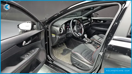 KIA K3 5DOOR GT SIGNATURE