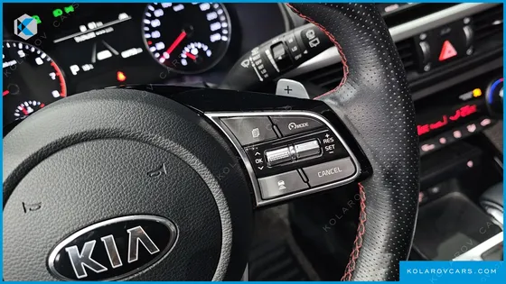 KIA K3 5DOOR GT SIGNATURE