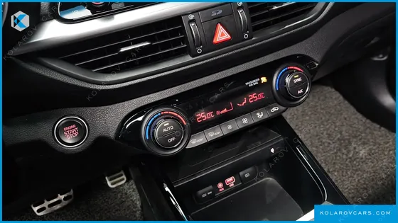 KIA K3 5DOOR GT SIGNATURE