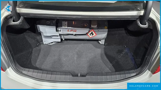 HYUNDAI GRANDEUR LPG HG300 PREMIUM