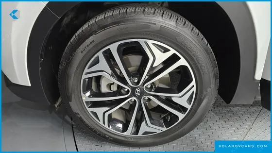 HYUNDAI SANTA FE GASOLINE 2.0T 2WD