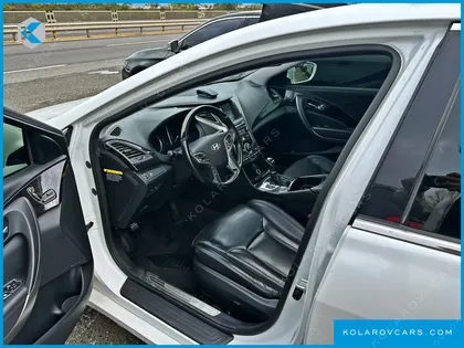 HYUNDAI GRANDEUR HG220 DIESEL MODERN
