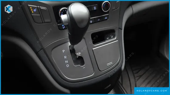 HYUNDAI STAREX FREEZER CAR