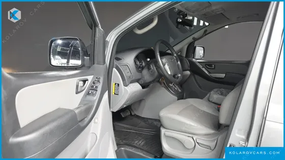 HYUNDAI STAREX FREEZER CAR