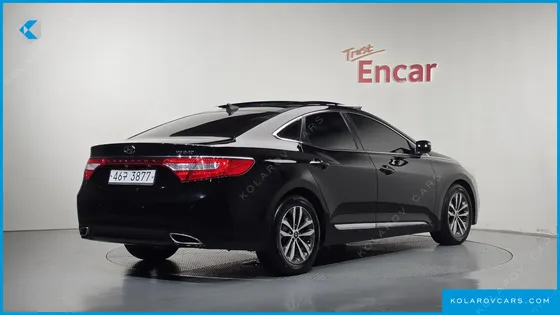 HYUNDAI GRANDEUR HG240 LUXURY