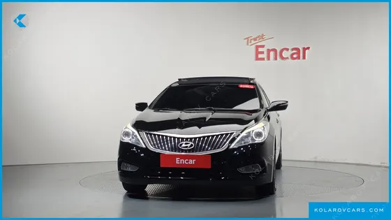 HYUNDAI GRANDEUR HG240 LUXURY
