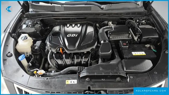 HYUNDAI GRANDEUR HG240 LUXURY