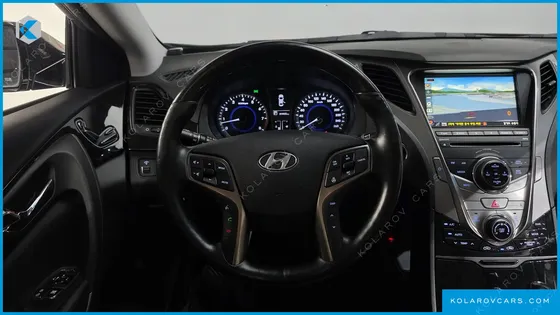 HYUNDAI GRANDEUR HG240 LUXURY