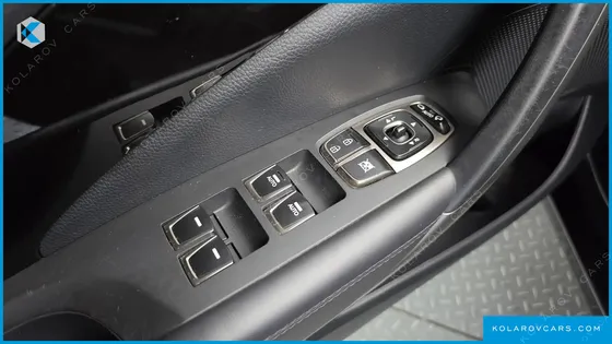 HYUNDAI GRANDEUR HG240 LUXURY