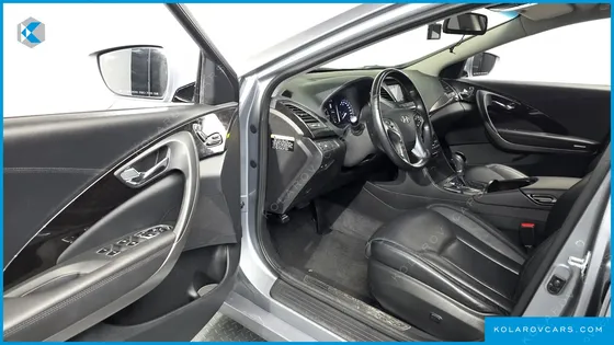 HYUNDAI GRANDEUR HG240 MODERN
