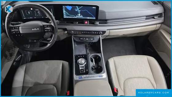 KIA CARNIVAL GASOLINE 9-SEATER NOBLESSE