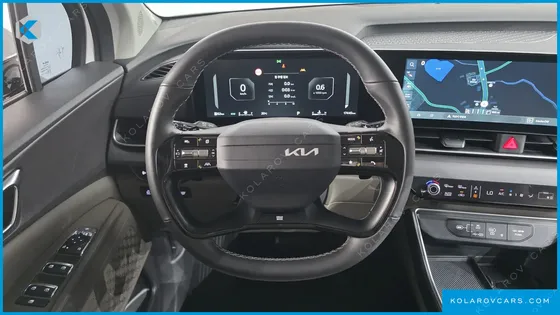 KIA CARNIVAL GASOLINE 9-SEATER NOBLESSE