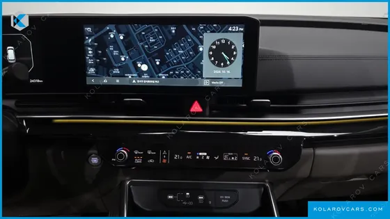 KIA CARNIVAL DIESEL 7-SEATER SIGNATURE