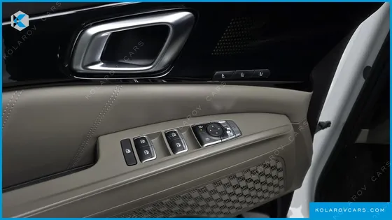 KIA CARNIVAL DIESEL 7-SEATER SIGNATURE