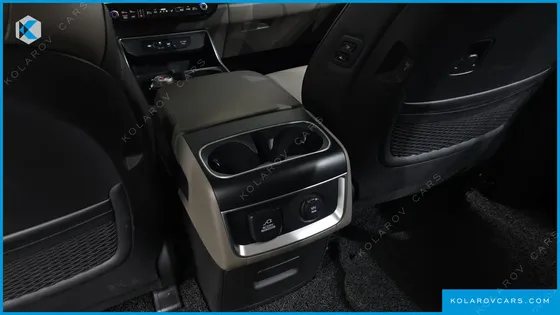 KIA CARNIVAL DIESEL 7-SEATER SIGNATURE
