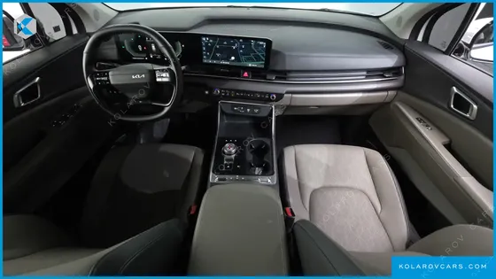 KIA CARNIVAL HEV 9 SEATER PRESTIGE