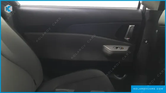 KIA CARNIVAL HEV 9 SEATER PRESTIGE