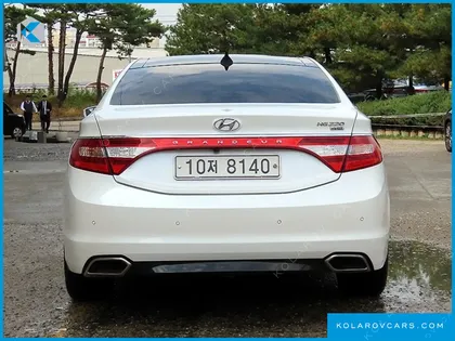 HYUNDAI GRANDEUR HG220 DIESEL MODERN